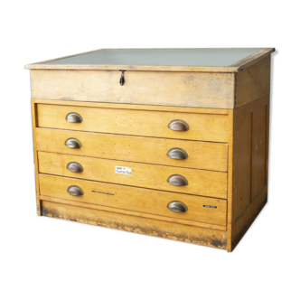 English school furniture