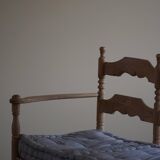 Sofa / Sculptural Danish modern three-seater Scandinavian bench, made by Hans Dau, 1950s.