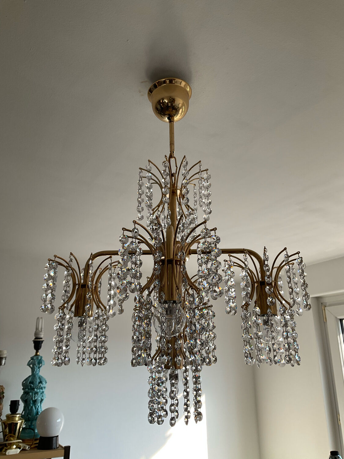 Crystal tassel chandelier from the 60s and 70s