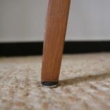 Scandinavian-style system table