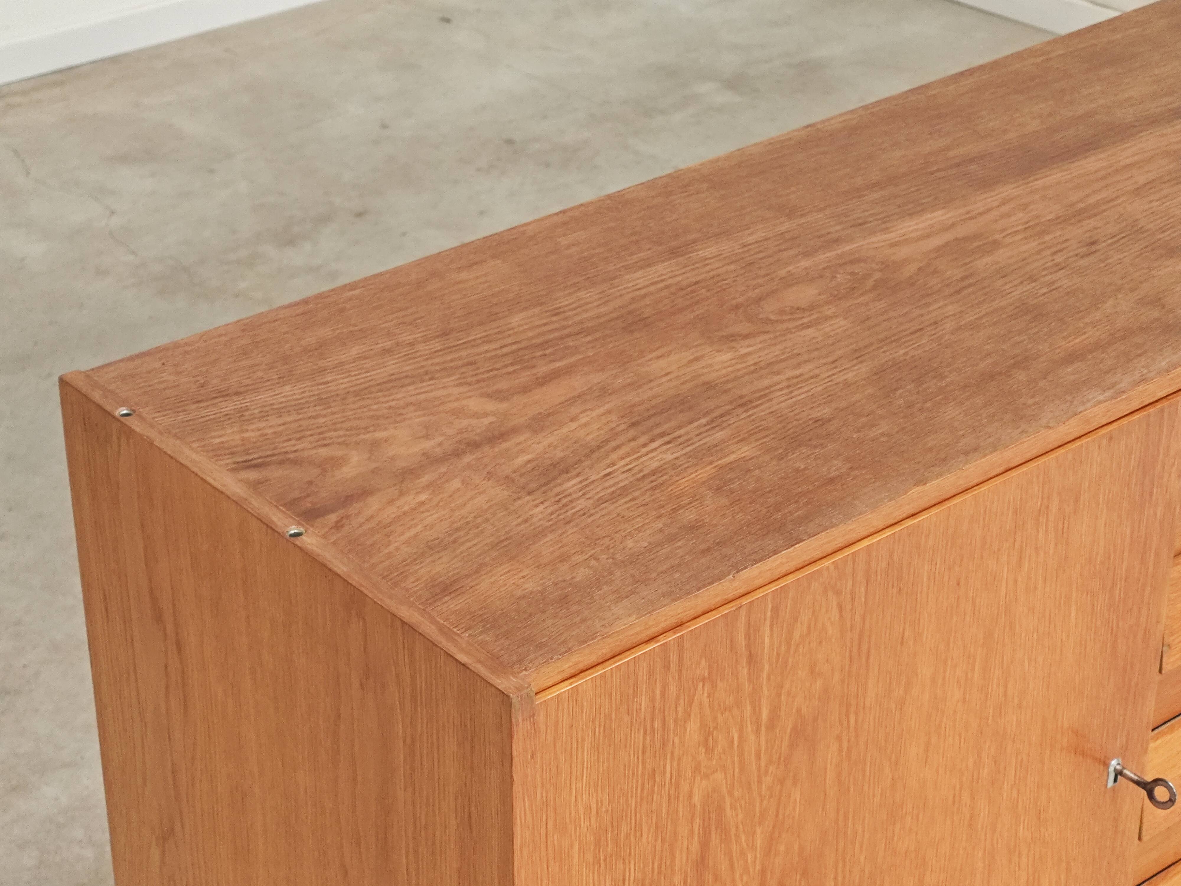 Sideboard U 458 light oak Jiri Jiroutek for Interier Praha 1960