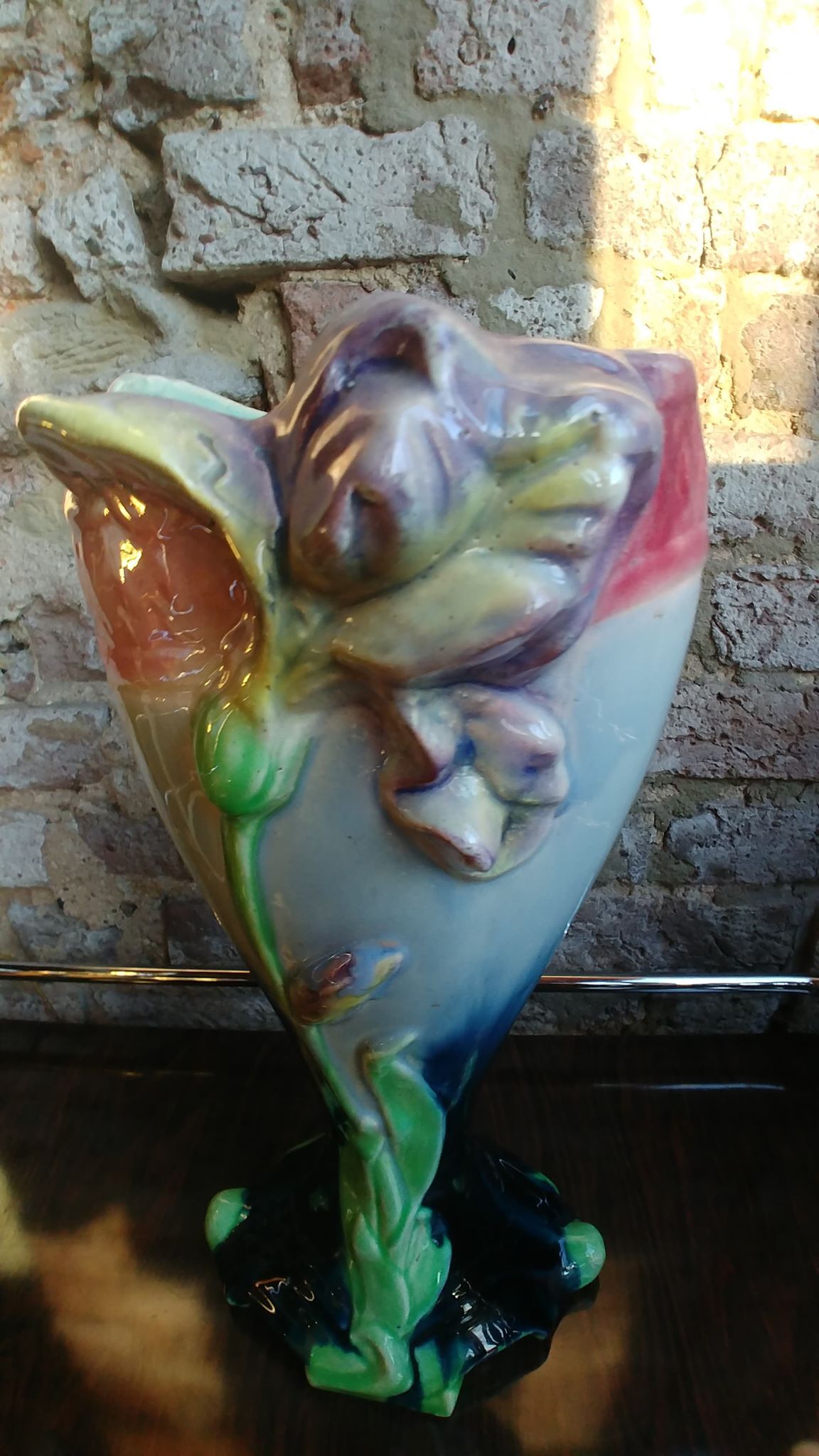 Vase in dabbling
