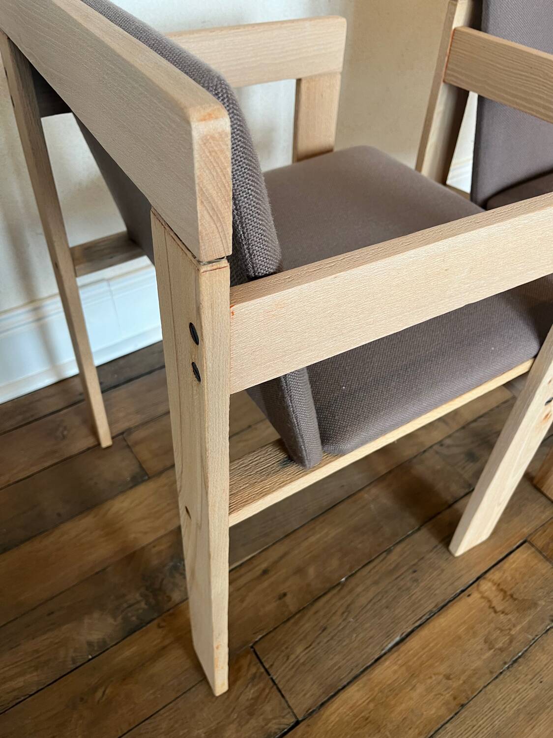 Set of 6 Fratelli Reguitti natural wood armchairs