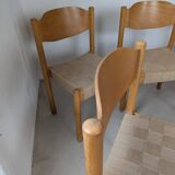 Set of 6 stackable chairs in beech and jute.