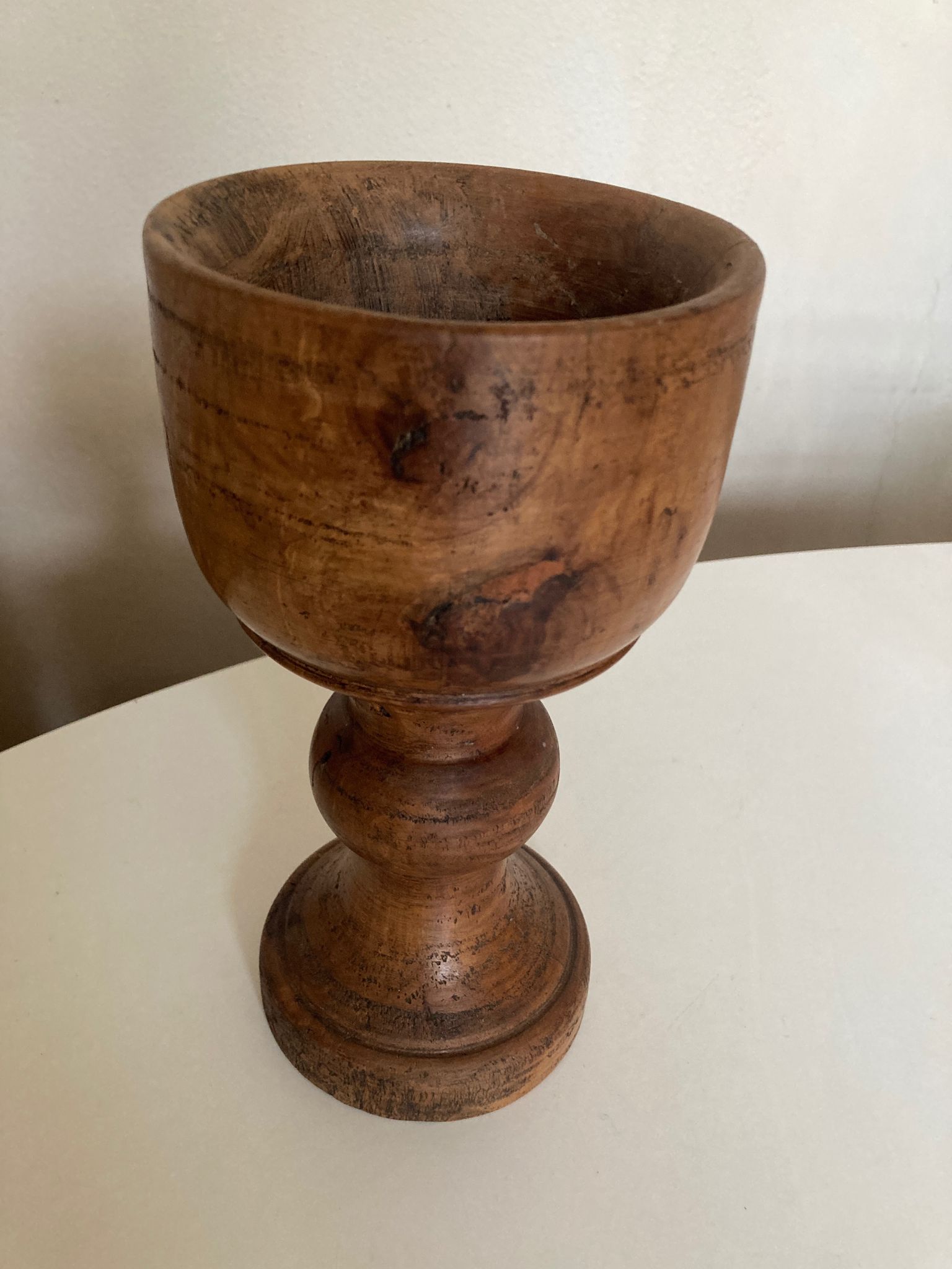 Pot cover 19th neo classic solid wood turned H24cm