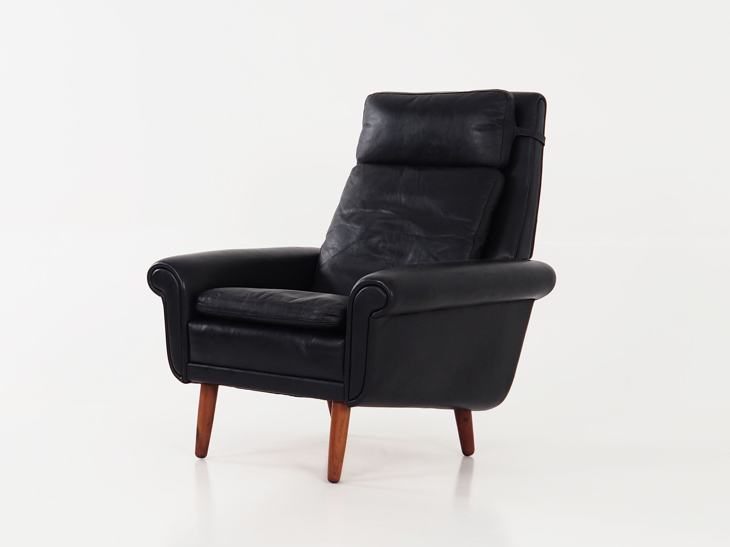 Black leather armchair, Danish design, 1970s, production: Denmark