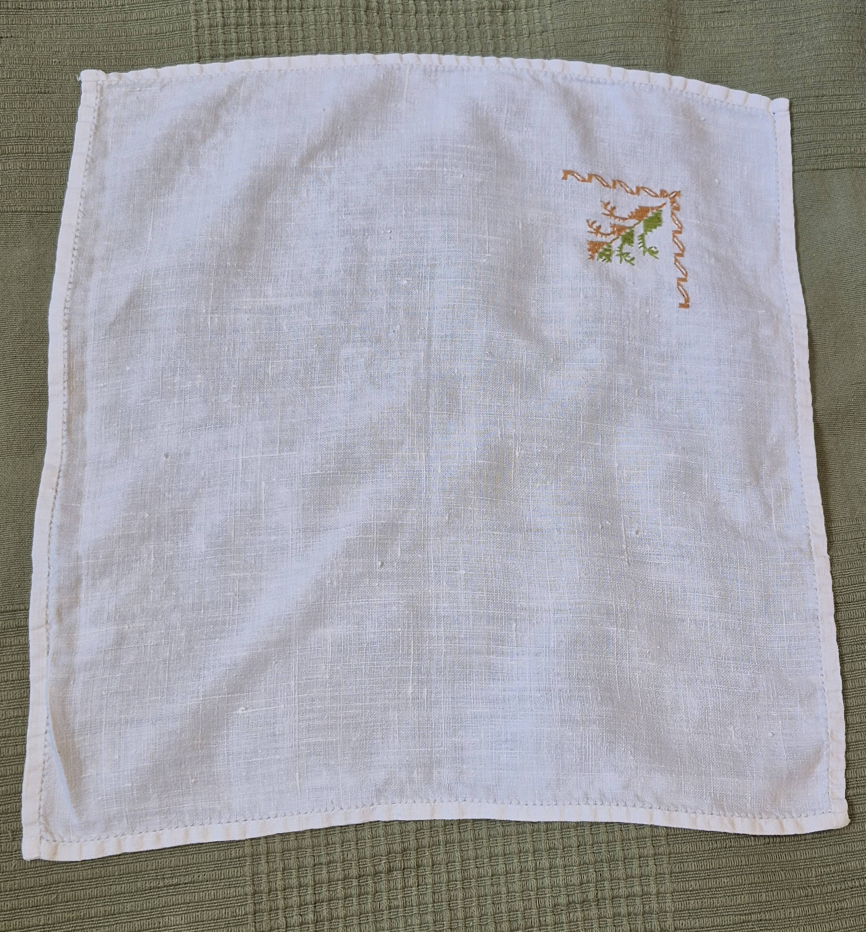 Nappe XXL en lin brodé