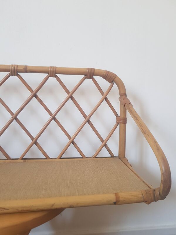 Etagere murale en rotin