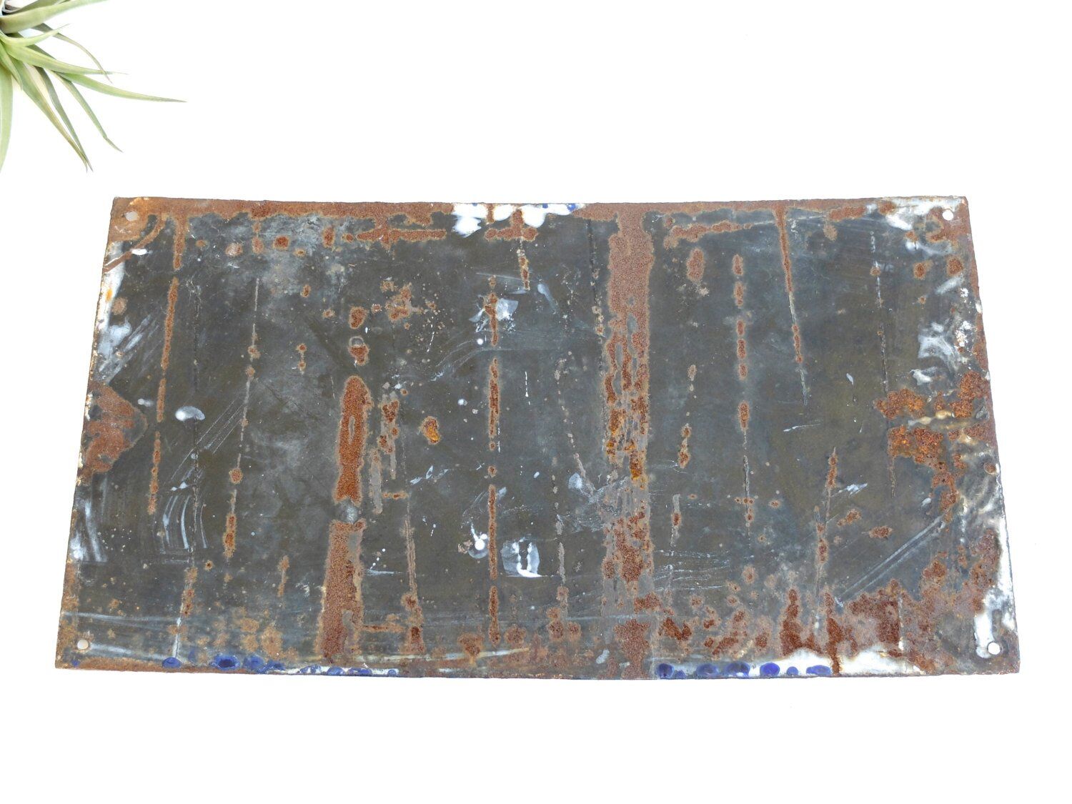 Convex enamelled plate "rue sadi carnot", 30 years