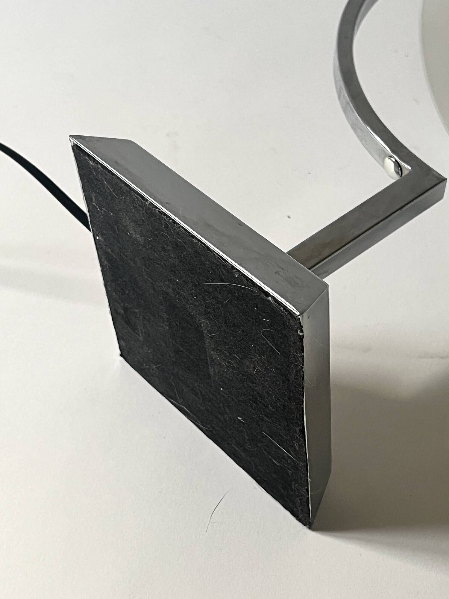 Bureau lamp / bedside lamp Bauhaus chrome metal & opal glass, design 1970