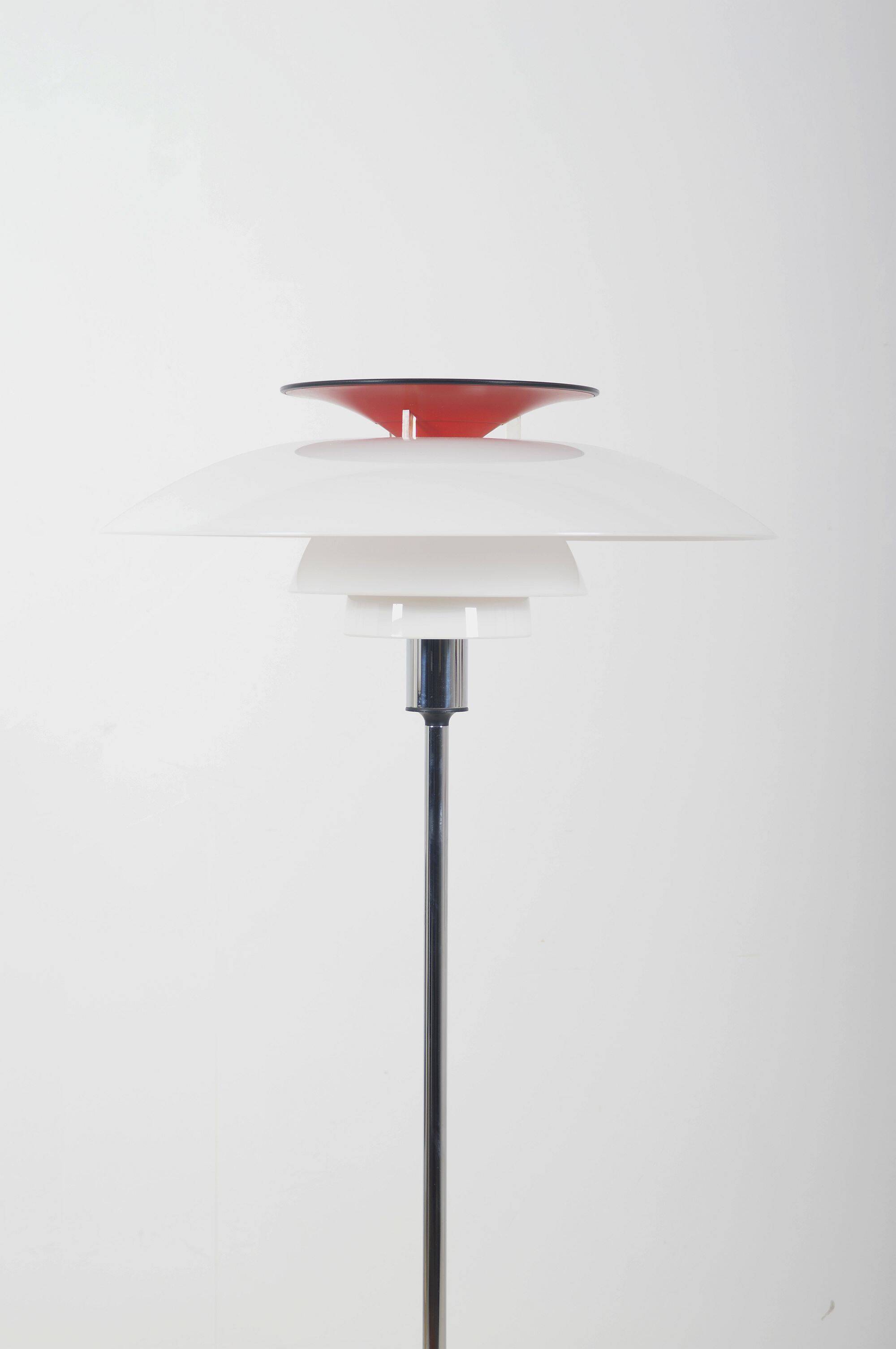 Lampe sur pied danoise PH 80 conçue par Poul Henningsen pour Louis Poulsen