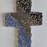 Ceramic cross