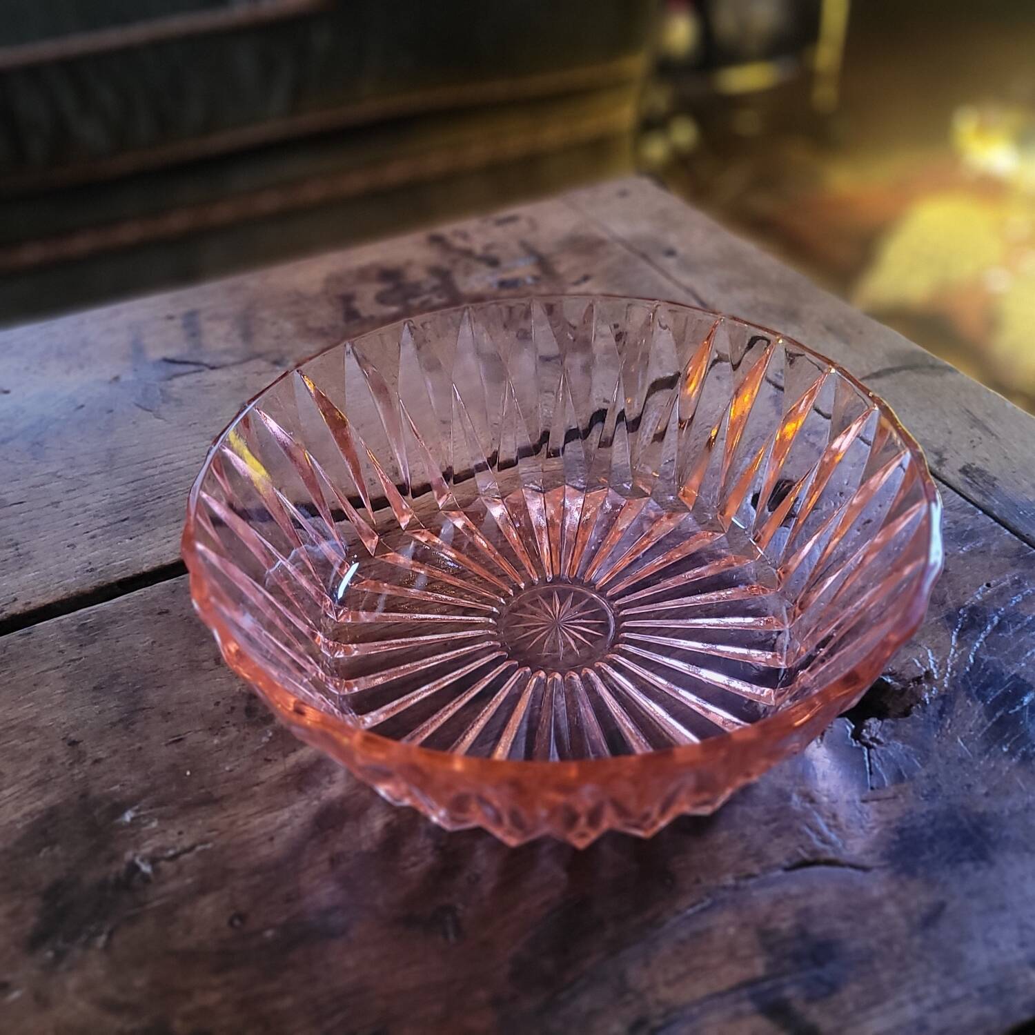 Art Deco pressed glass salad bowl in pink. 1930s–40s