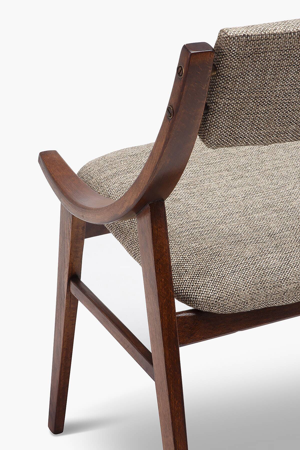 Set of 3 skoczek chairs from the 60s.