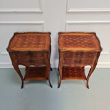 Paire de tables de chevet kingwood c1920
