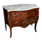 Curved marquetry chest of drawers