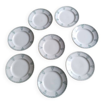Set of 8 Moulin des Loups earthenware dinner plates, Garlands