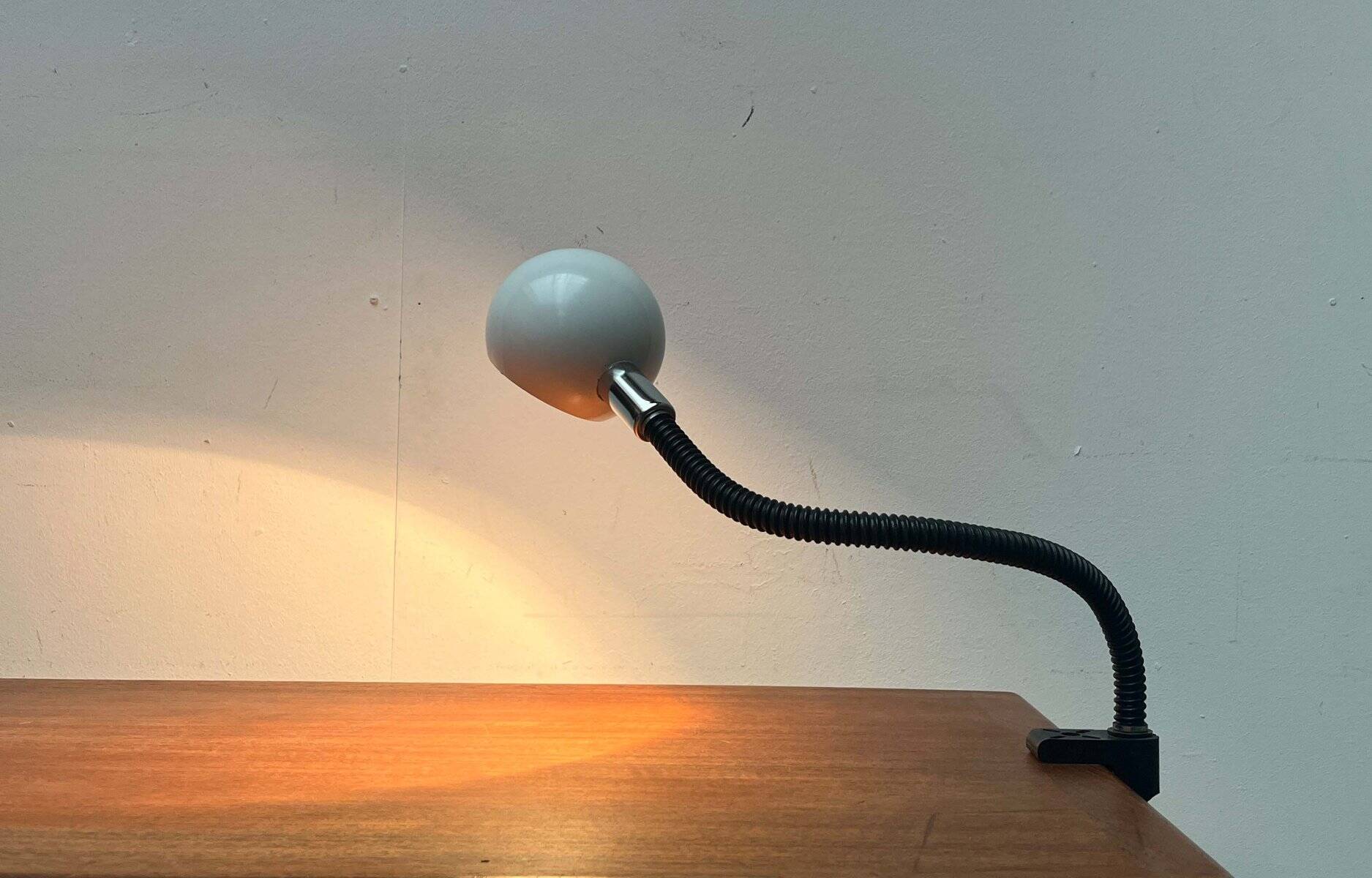 Cobra Snake clamp table lamp from the space age, 1970s