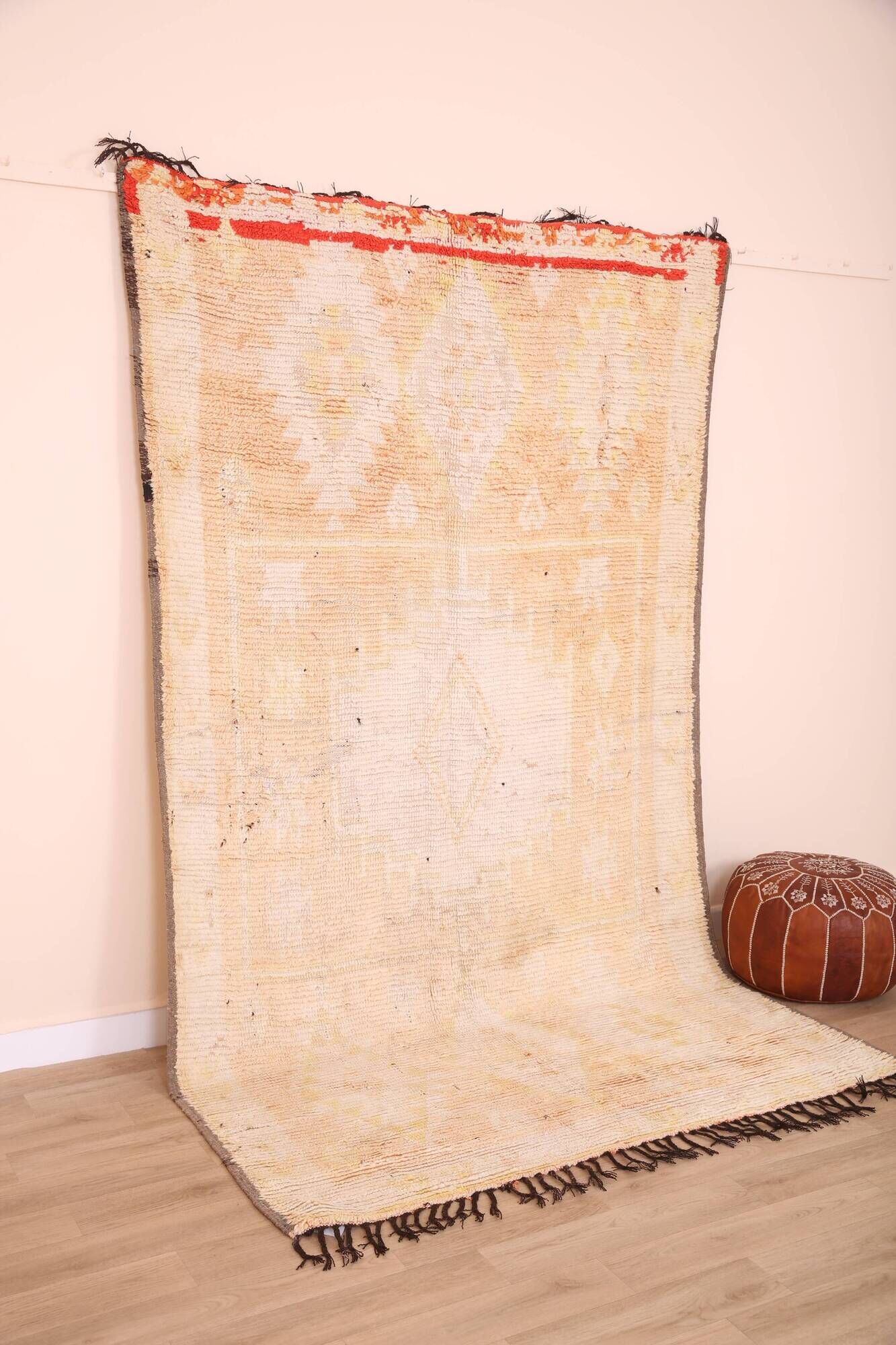 Pale Vintage Moroccan Rug 164 x 277 cm, Berber Handmade Wool Rug Yellow
