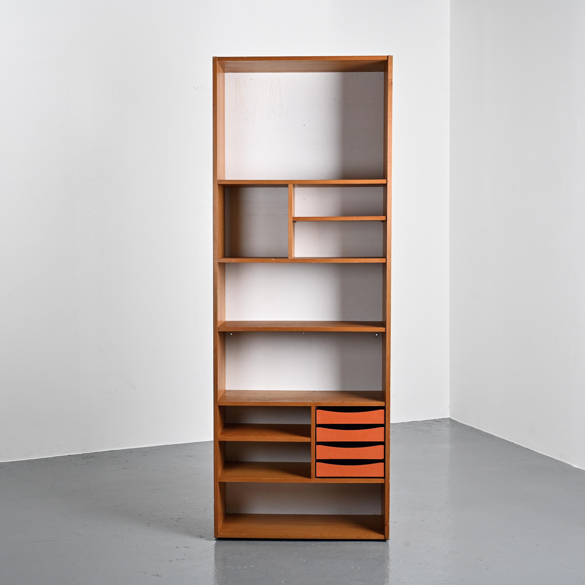 Wooden library by Pierre Guariche for Negroni, La Plagne, 1960s