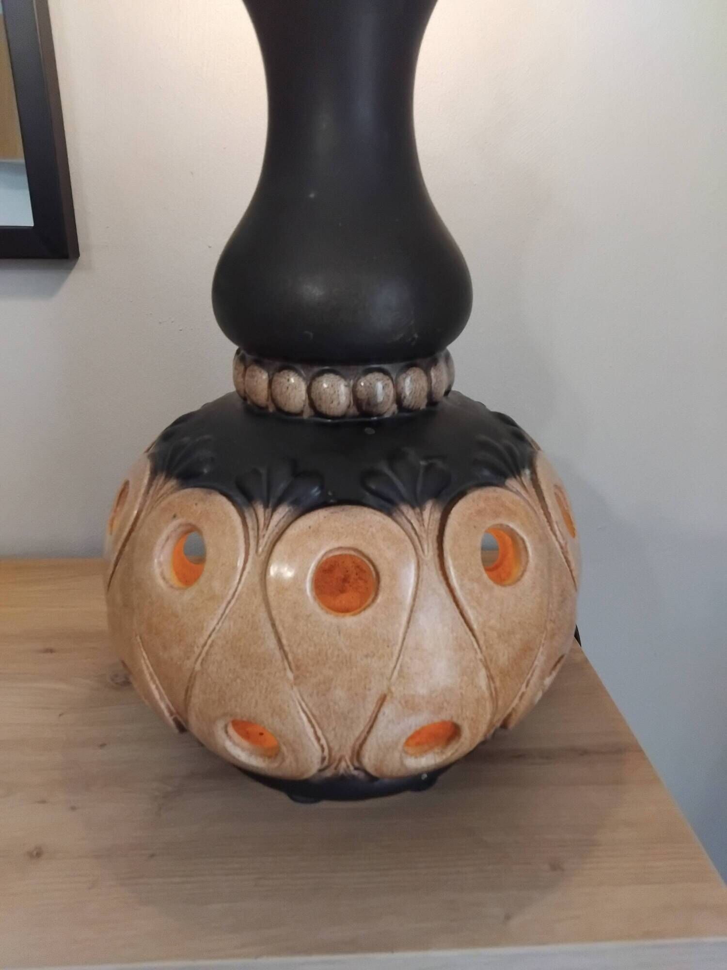 Vintage ceramic sun lamp from the 70s.