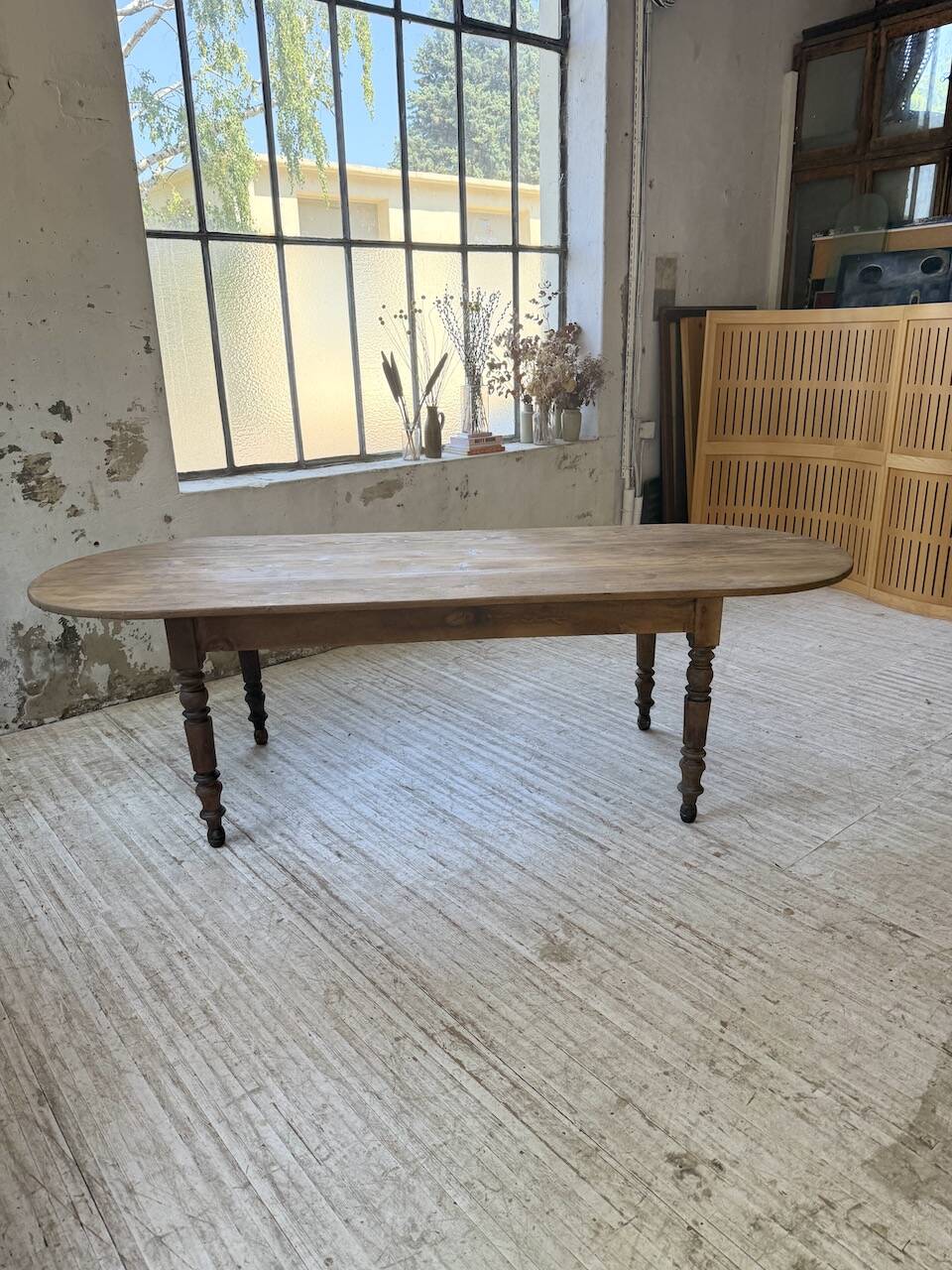 Oval farmhouse table 250cm pine
