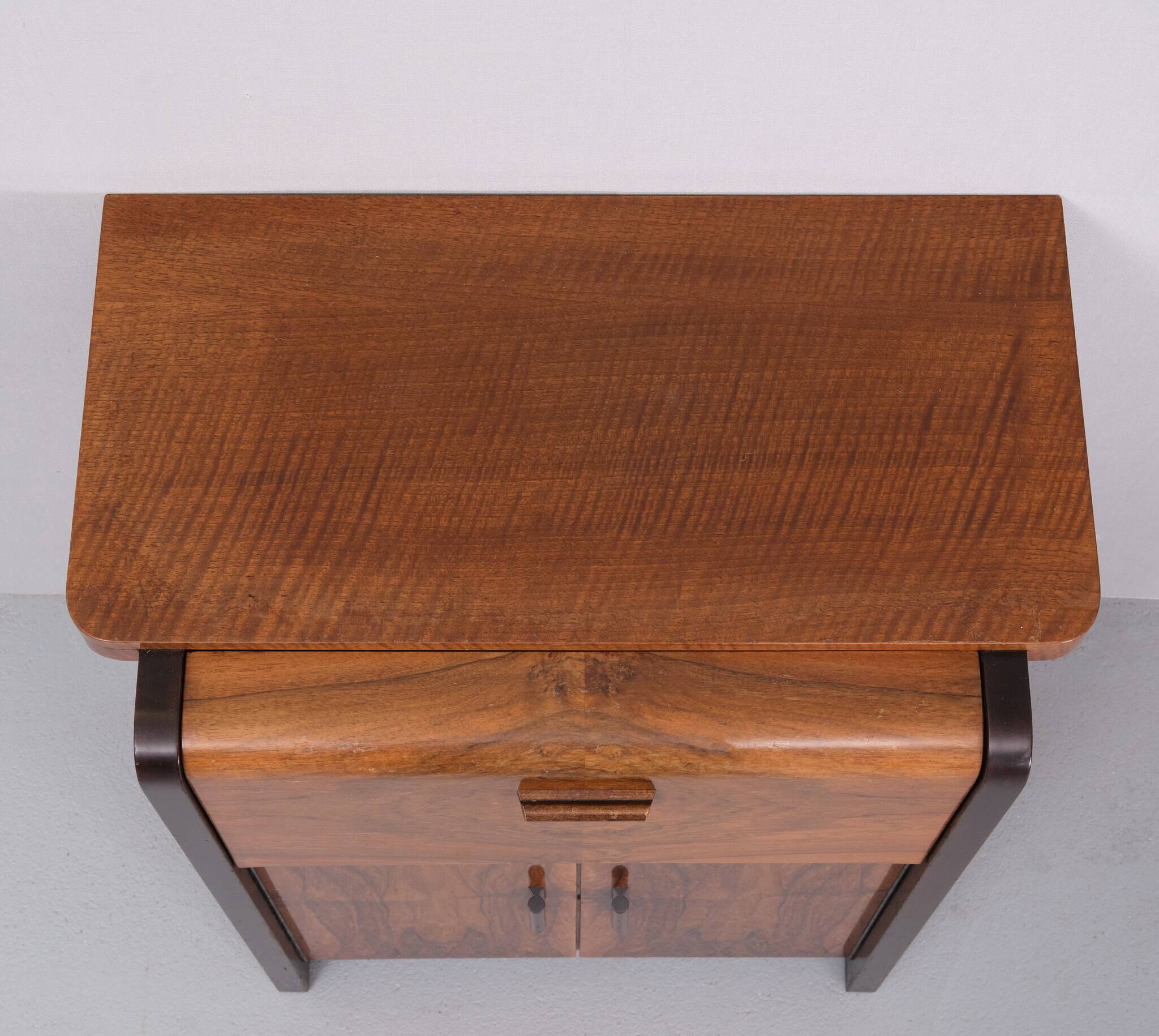 Art Deco furniture in burl wood from the 1920s, Netherlands.