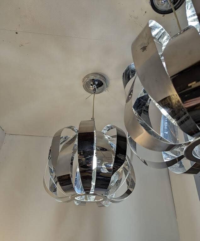 Pair of ERRZS model pendant lights by SEYLUMIERE.