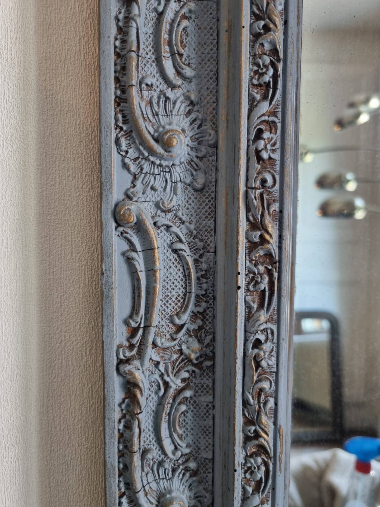 Miroir ancien fronton coquille