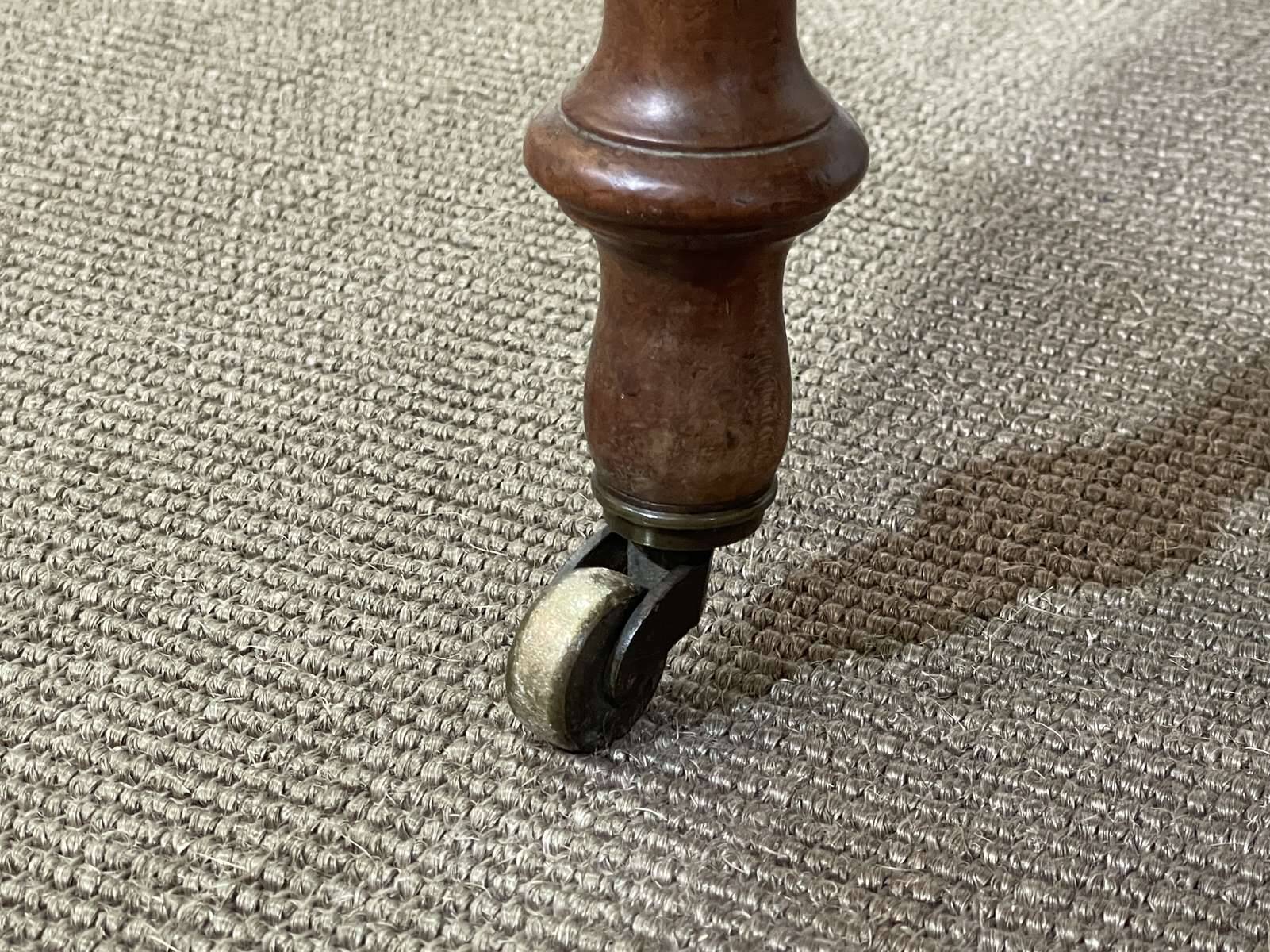 Table Louis Philippe XIXème en merisier