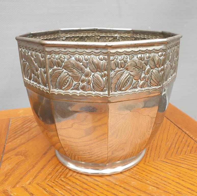 Art Deco chrome brass pot cache