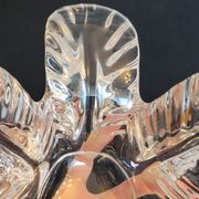 Vannes le Chatel coupe vide poche en cristal forme végétale années 50 - 60