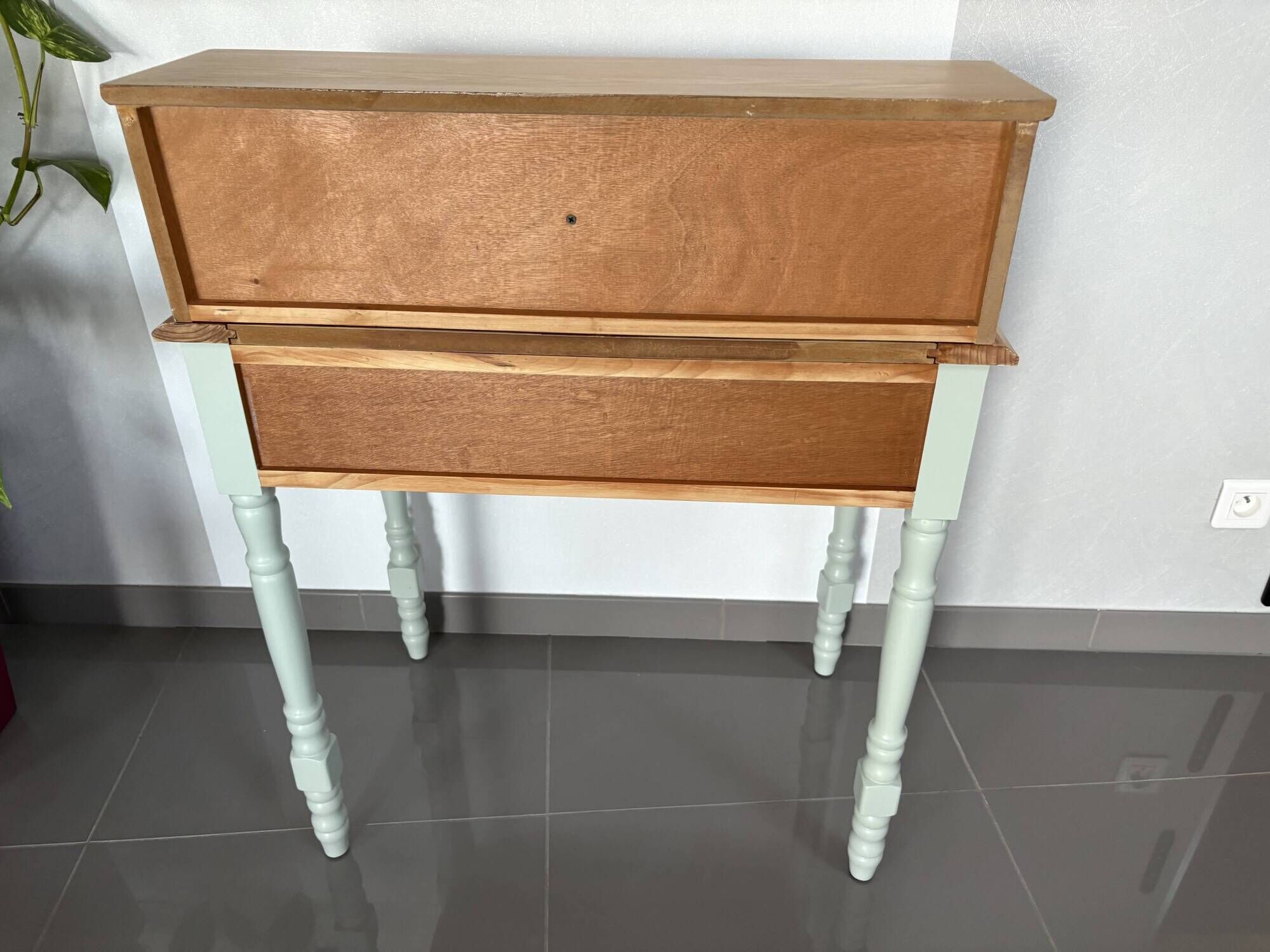 Coiffeuse / Bureau rénové et Tabouret velours, Touche Naturelle Moderne
