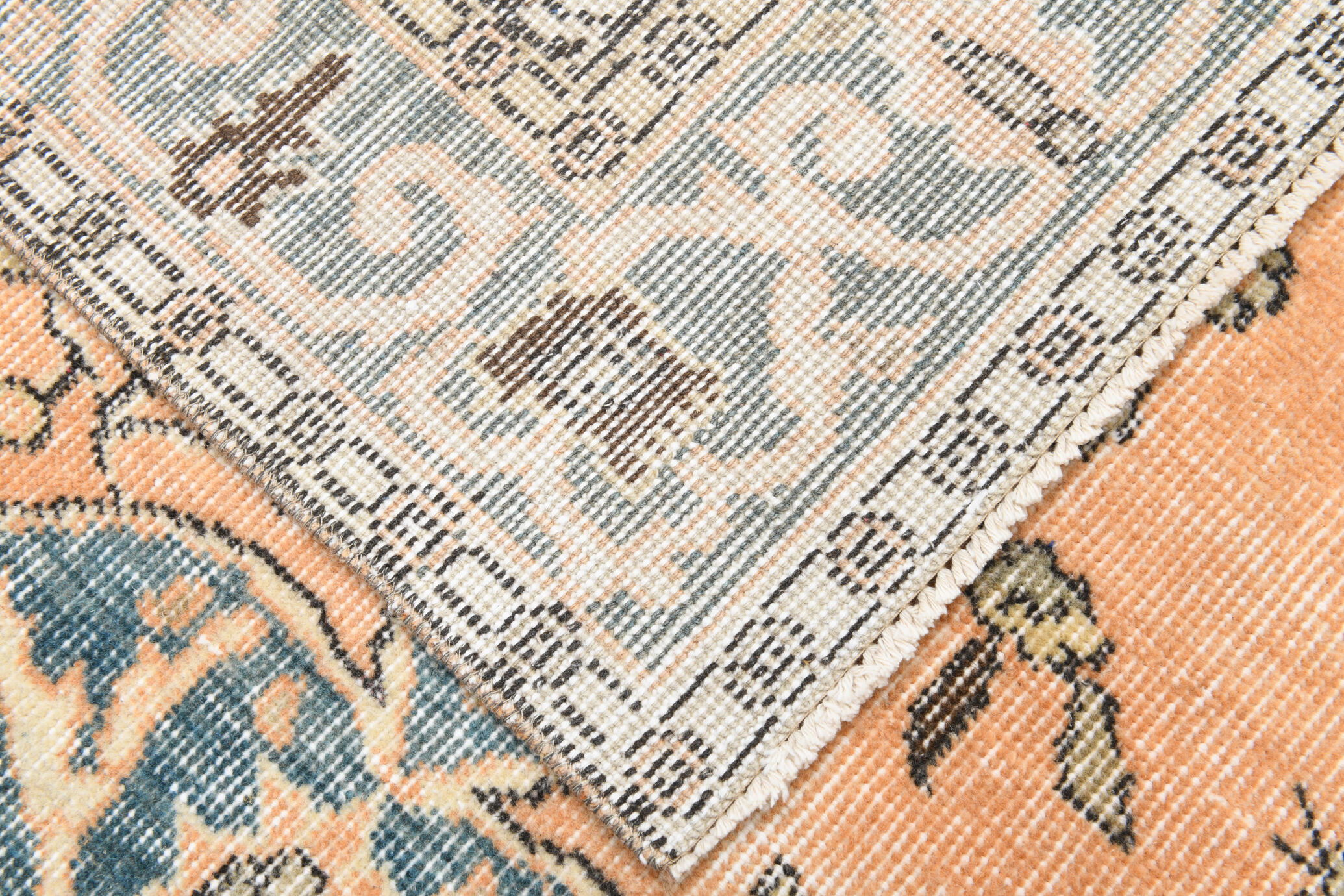 Orange carpet 194x119cm