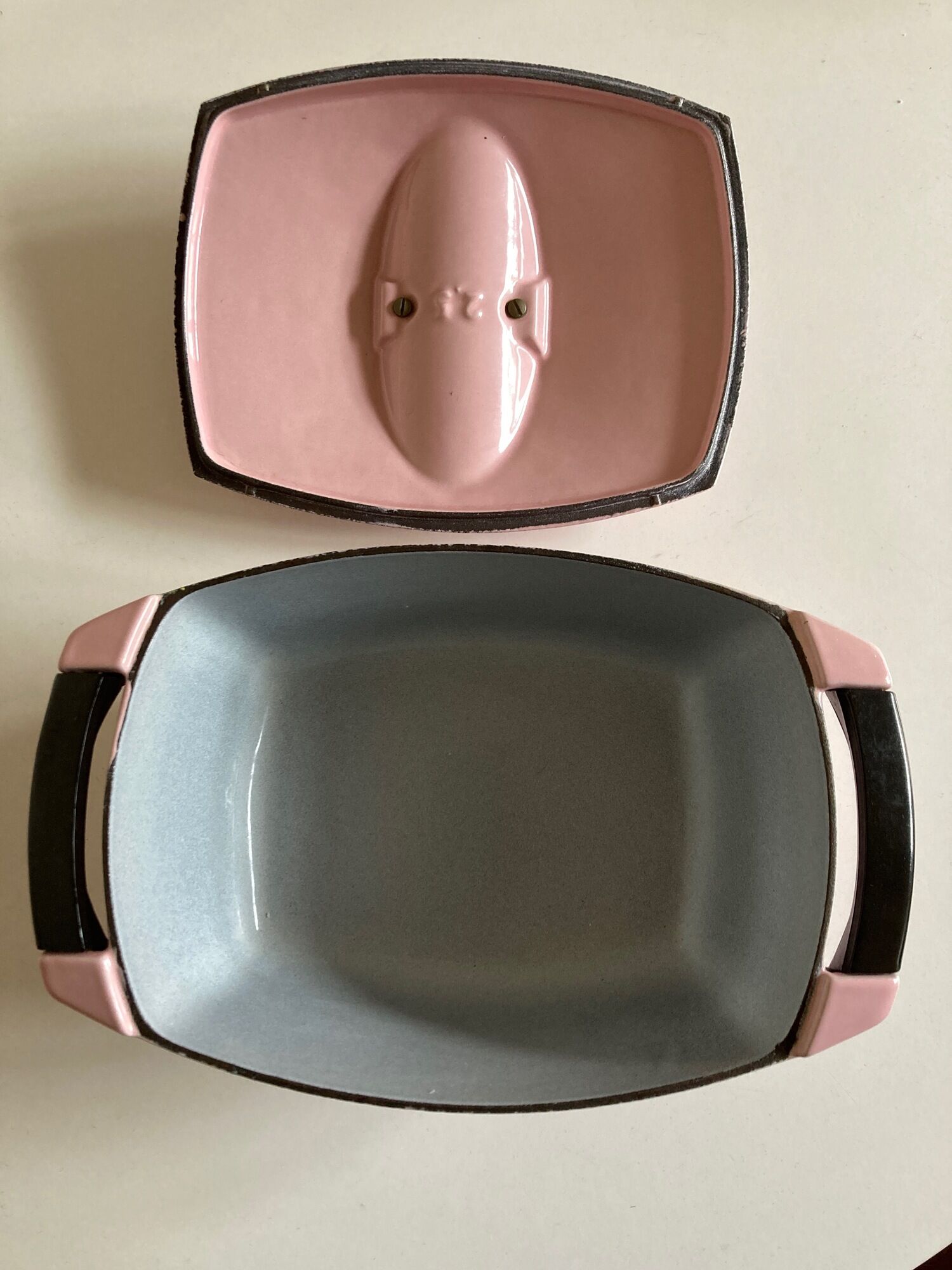 Cocotte Coquelle Raymond Loewy for Le Creuset 1960