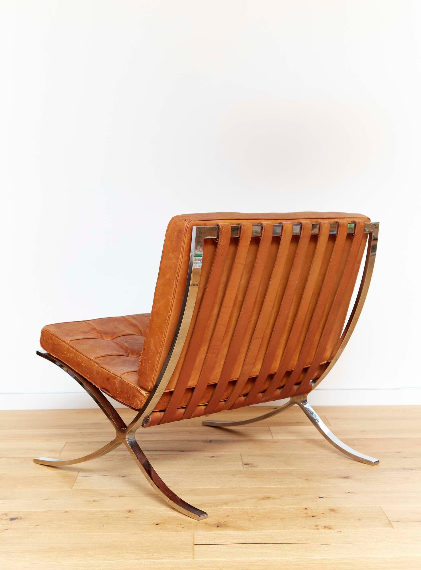 Ludwig Mies van der Rohe MR90 Barcelona armchair