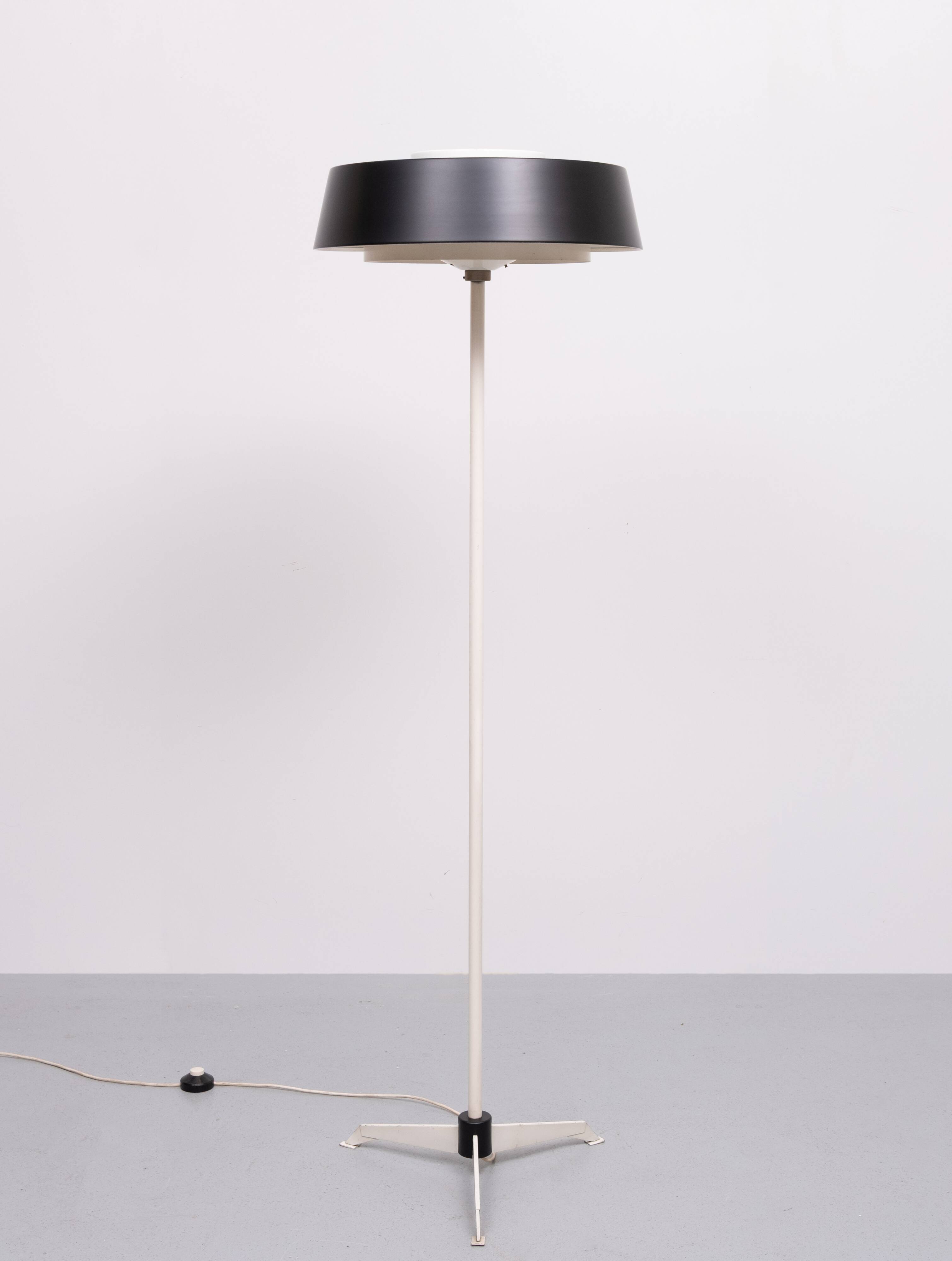 Fantastic ST 7128 Floor Lamp by Niek Hiemstra for Evolux, Holland 1960s