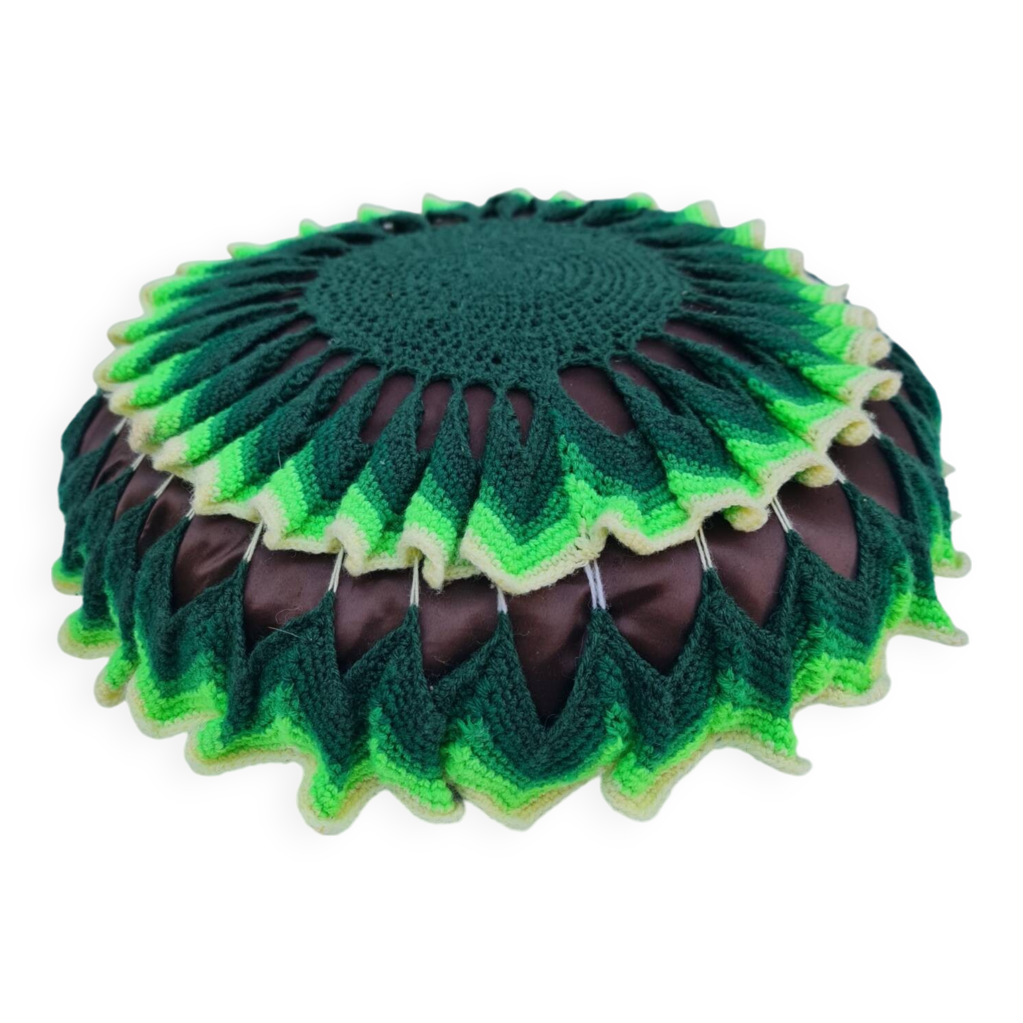 Vintage round cushion