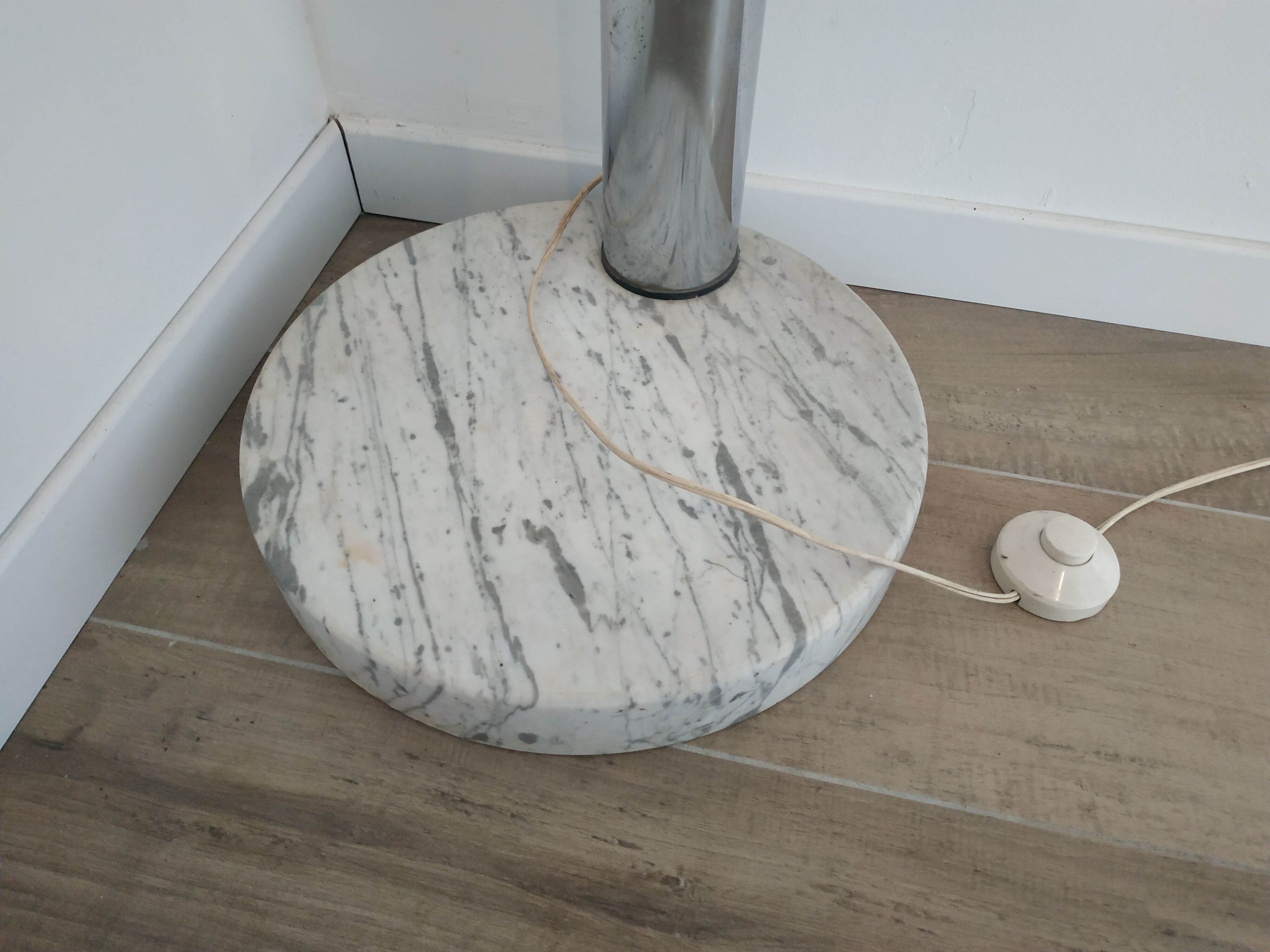 Lily vintage floor lamp
