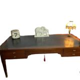 Large flat Louis XVI style desk