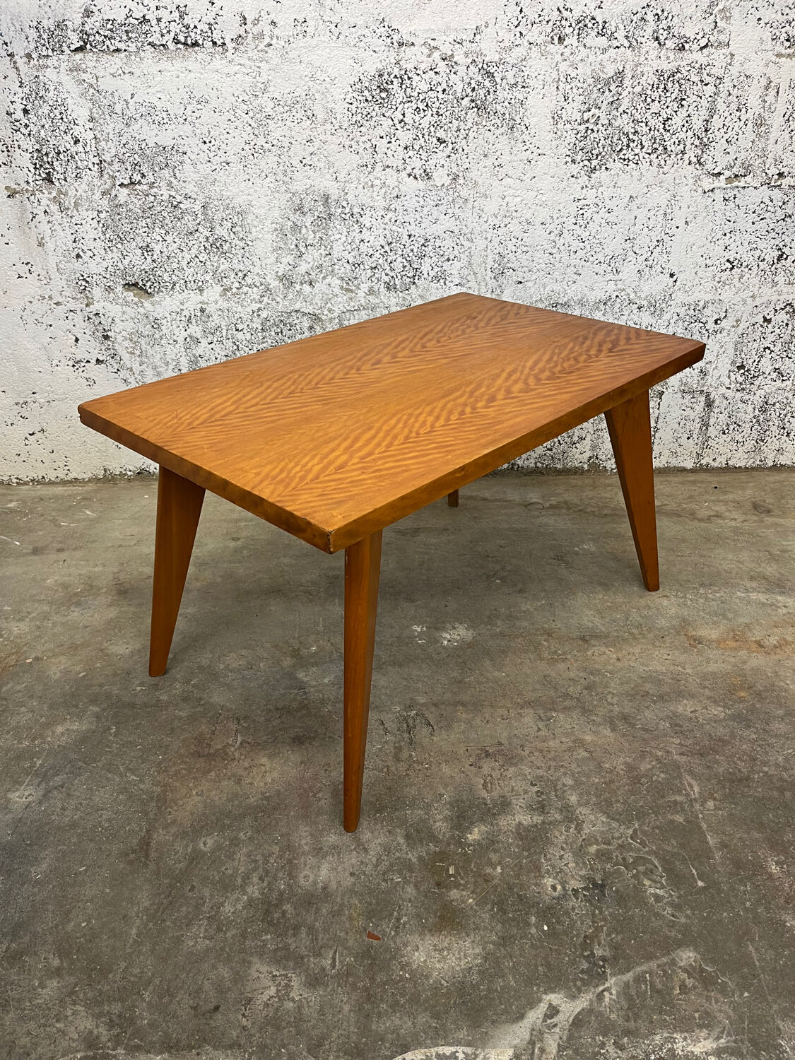 Vintage coffee table legs compass