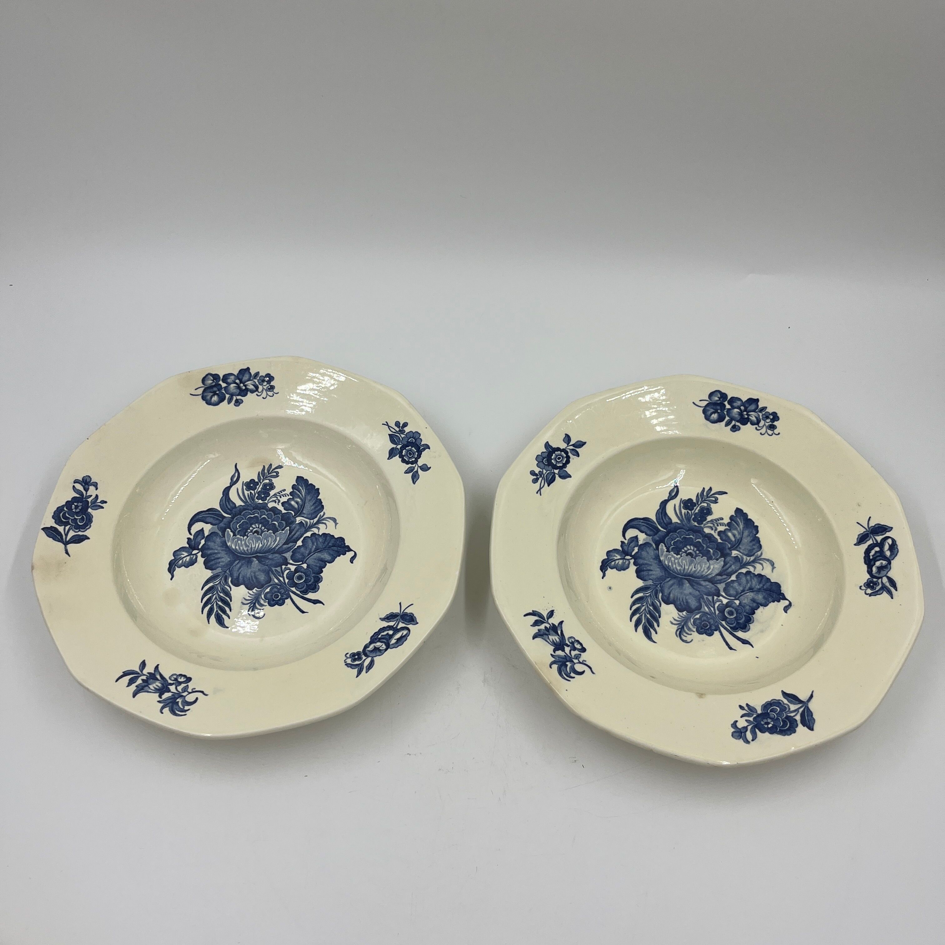 Lot de 4 assiettes décor Téna