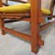 Paire de fauteuils de style colonial