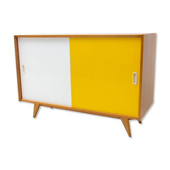 Fully restored mid century sideboard U-452 by Jiří Jiroutek, 1960´s, Czechoslovakia