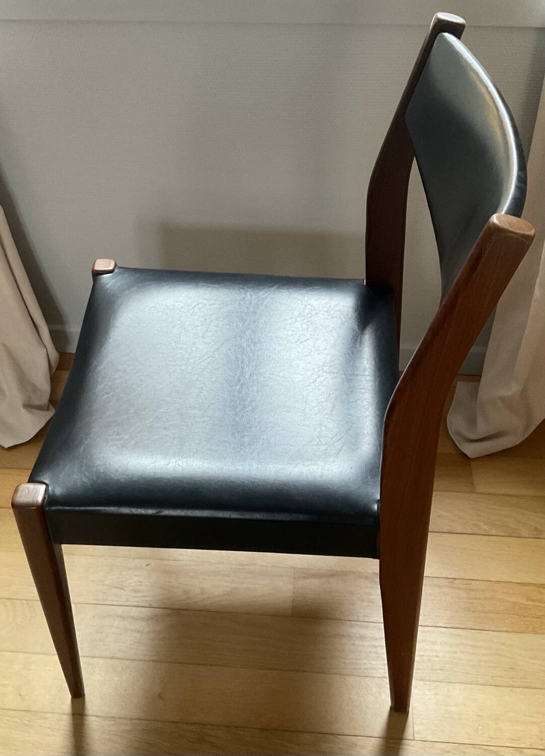 Chaise vintage années 60/70
