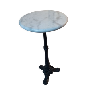 Bistro marble table
