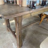 Farm table
