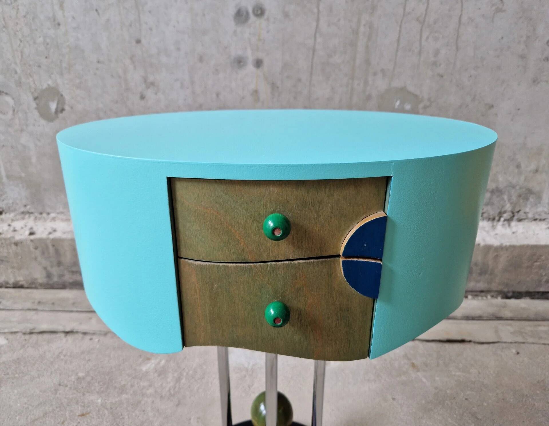 Pair of postmodern Memphis Milano style side tables, 1980s