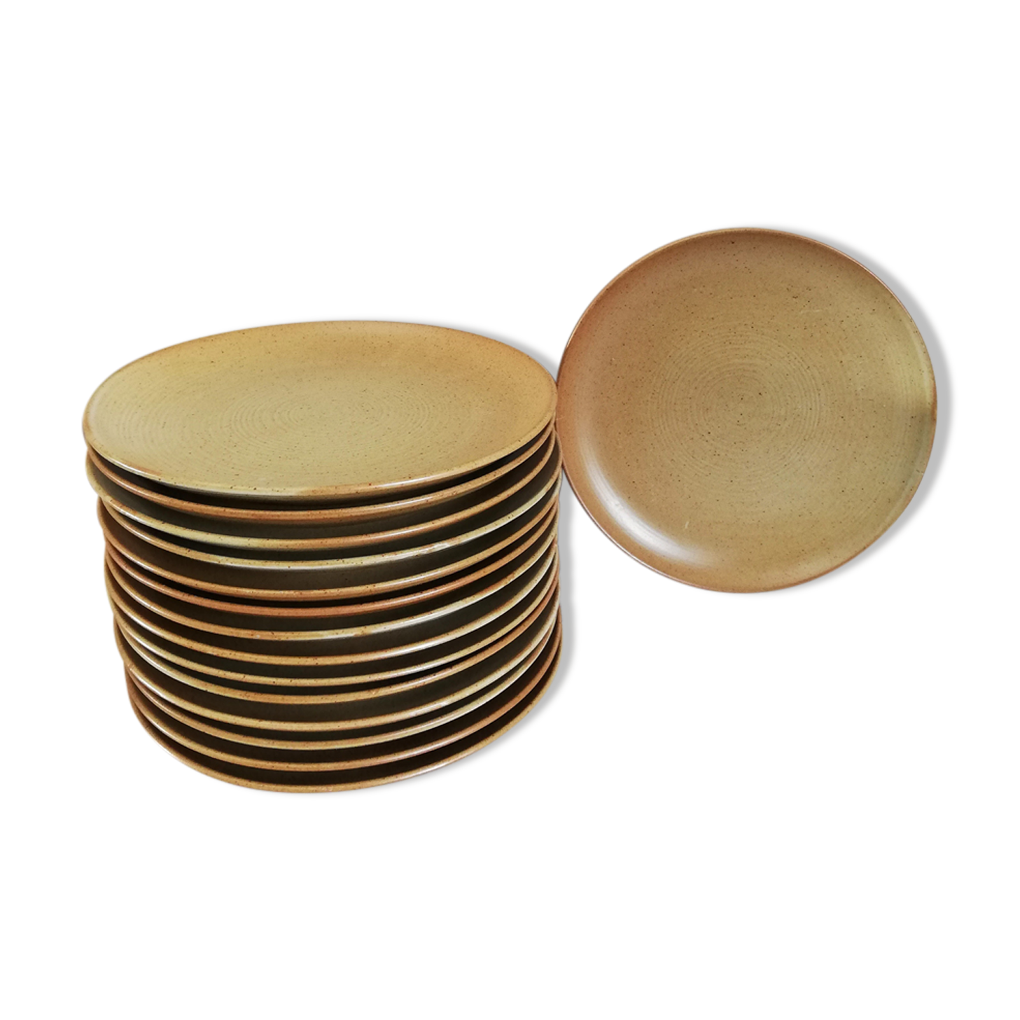 Service 15 flat plates Grès Village CNP France