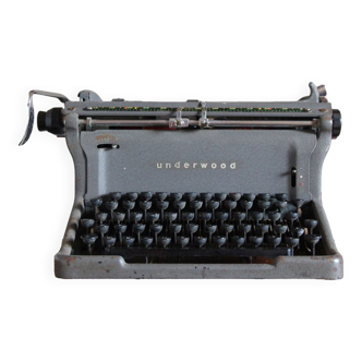 Underwood typewriter from 1951